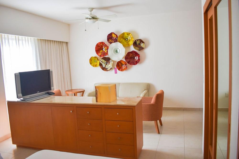 Ambiance Suites Cancún Exterior foto